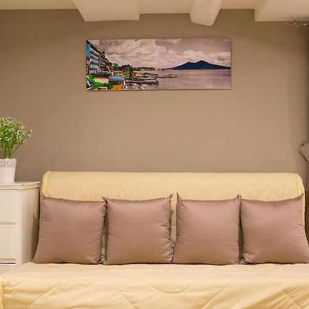 Reginella Duomo Apartment Наполи Екстериор снимка