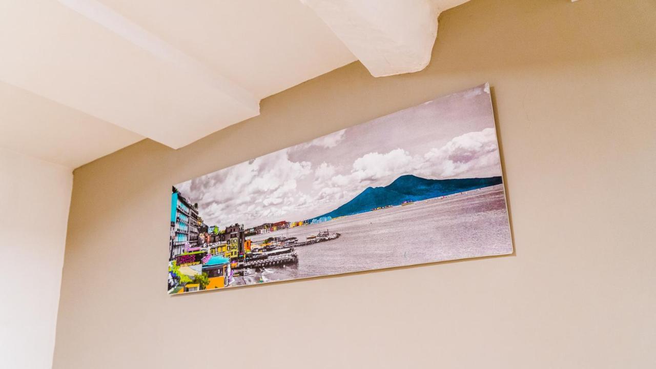 Reginella Duomo Apartment Наполи Екстериор снимка