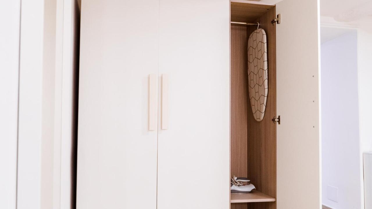 Reginella Duomo Apartment Наполи Екстериор снимка
